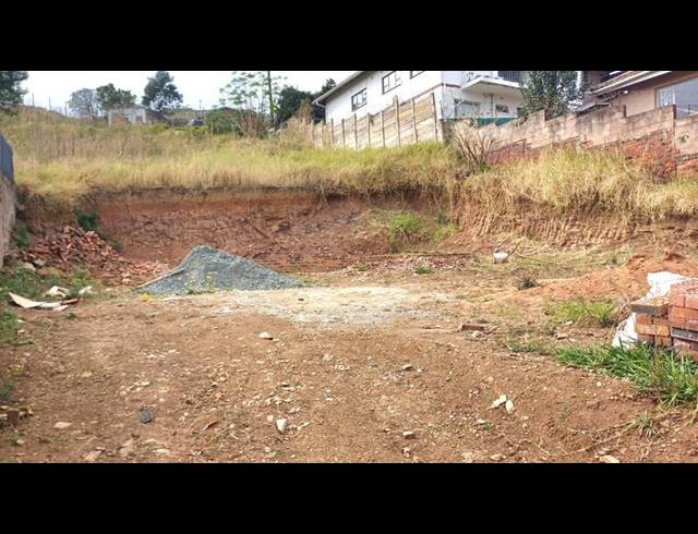 LAND FOR SALE IN RAISETHORPE